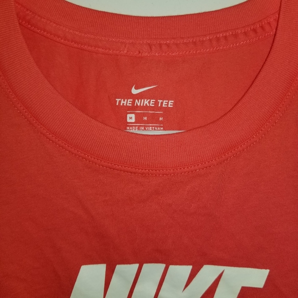 Nike Muscle Tee - Picture 6 of 6